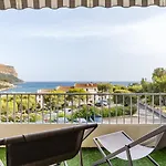 Chez Jacques Par Dodo-A-Cassis